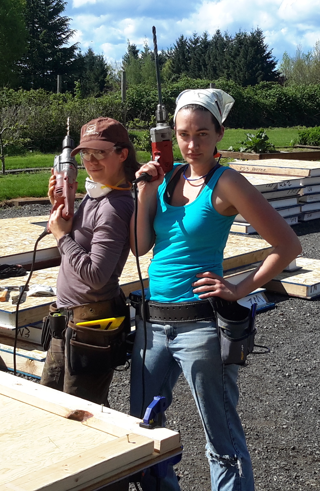 Lina & Karin with Drills